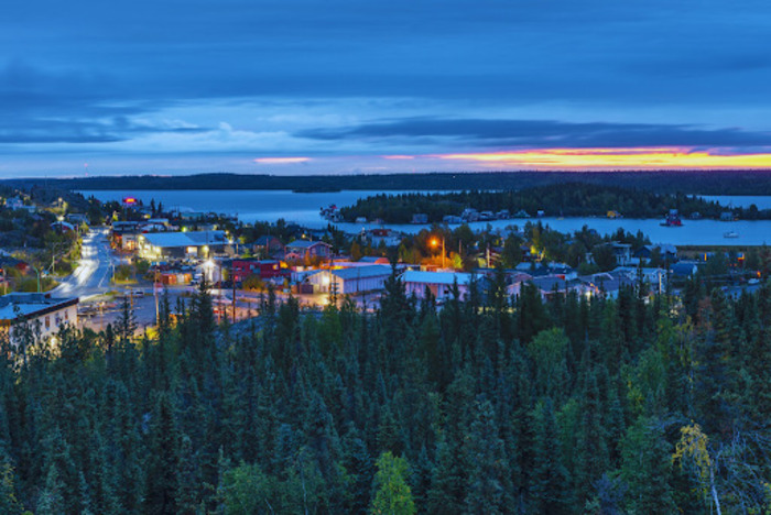 Luxurious NWT Winter Vacations